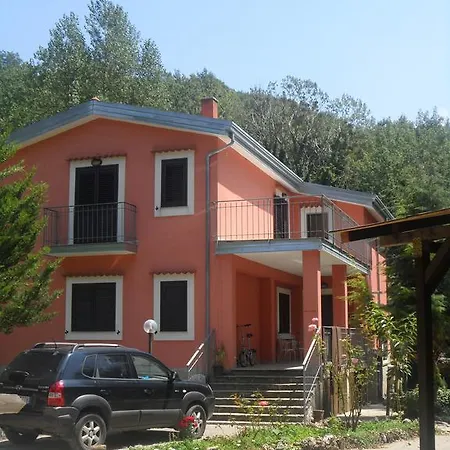 Valle Dei Pioppi Appartement Acerno